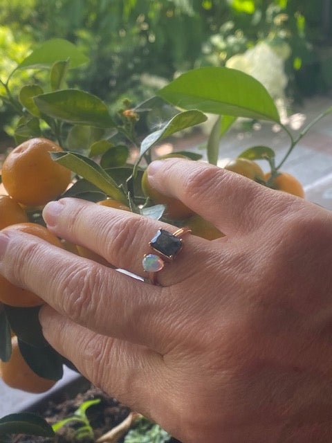 Mystic Balance Ring – Moosachat & Opal - YNNOVIA