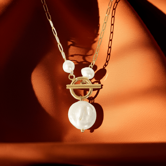 Pearl Grace - Kette mit Süßwasserperle & T - Bar - Verschluss - YNNOVIA
