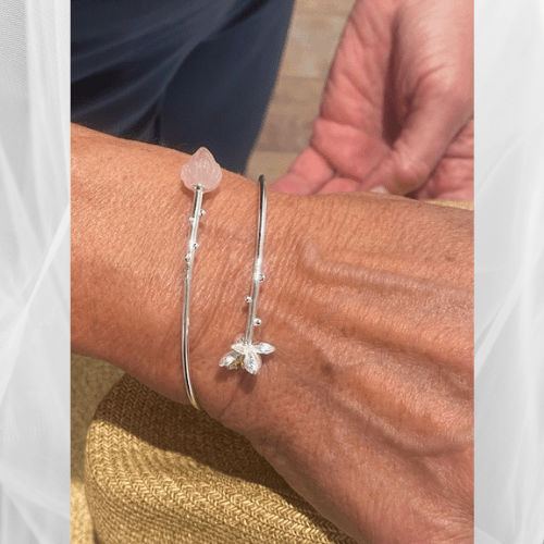 Rosenquarz Armreif - Heart of Growth - YNNOVIA