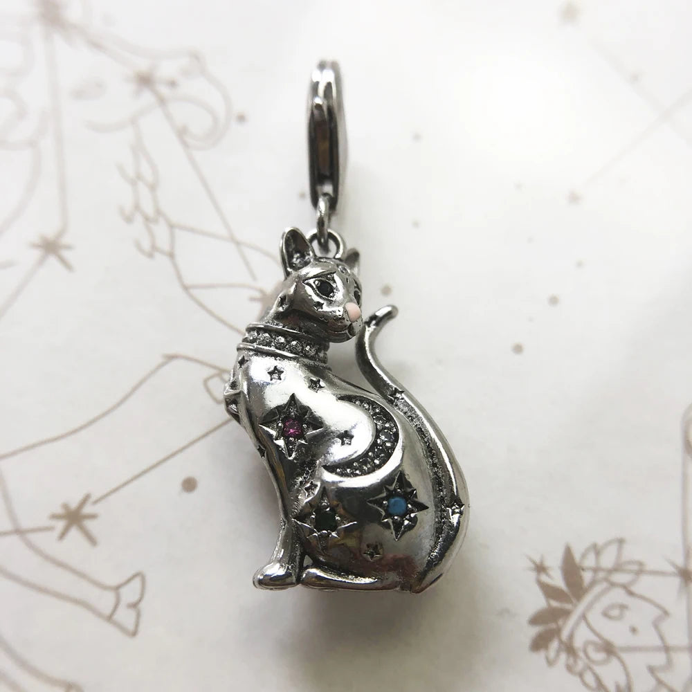 Magic Cat Pendant - Silver