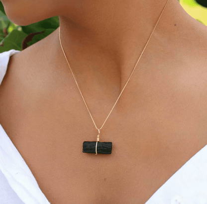 Go & Glow Kette | Edelstahl & Edelstein | Geburtsstein - YNNOVIA