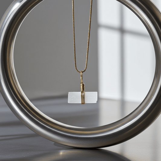 Go & Glow Kette | Edelstahl & Edelstein | Geburtsstein - YNNOVIA