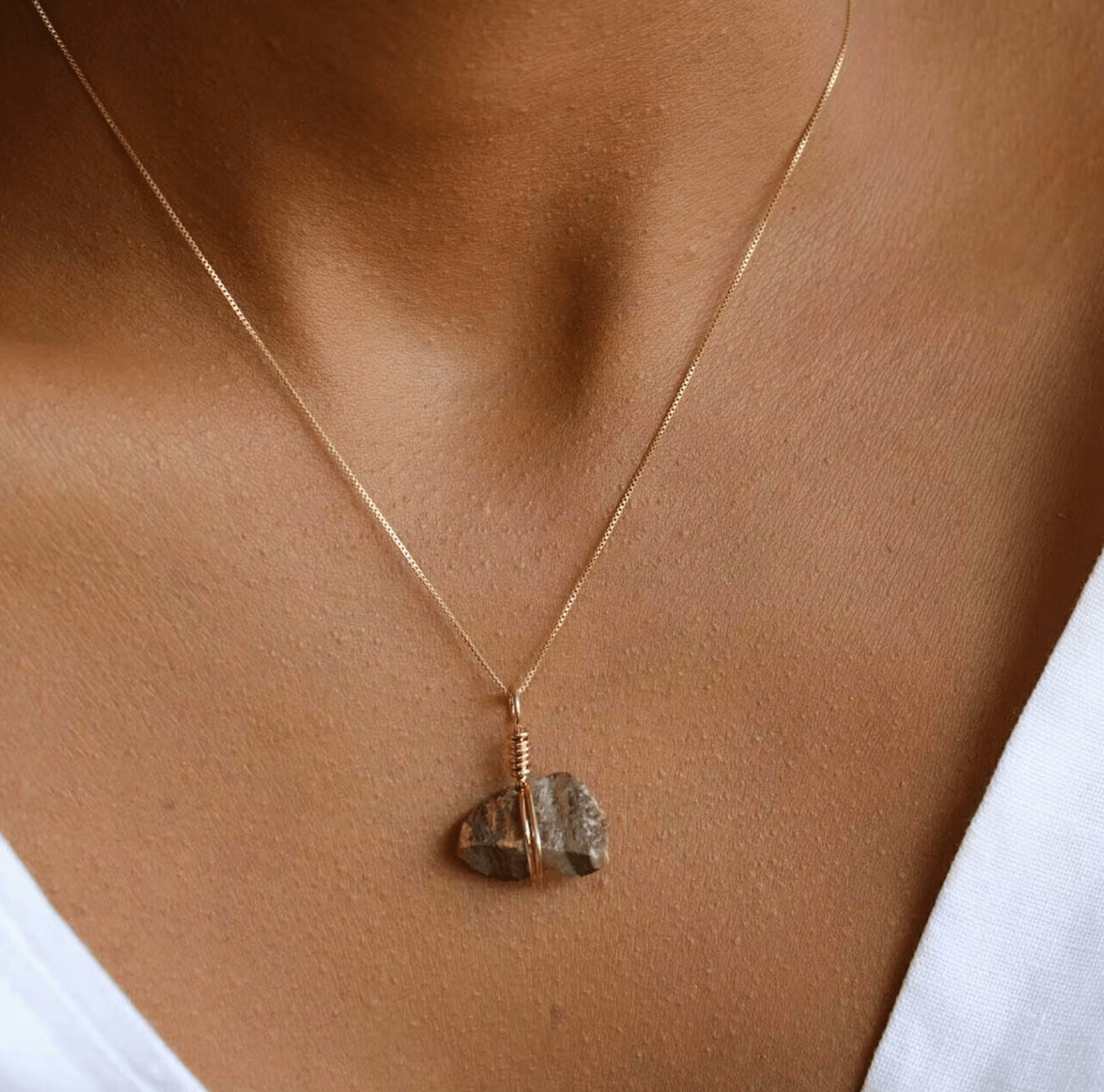 Go & Glow Kette | Edelstahl & Edelstein | Geburtsstein - YNNOVIA