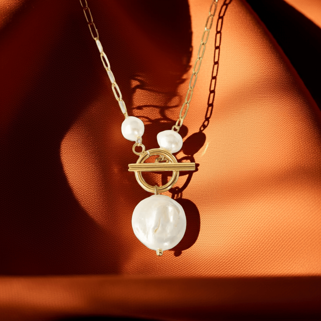 Pearl Grace - Kette mit Süßwasserperle & T - Bar - Verschluss - YNNOVIA